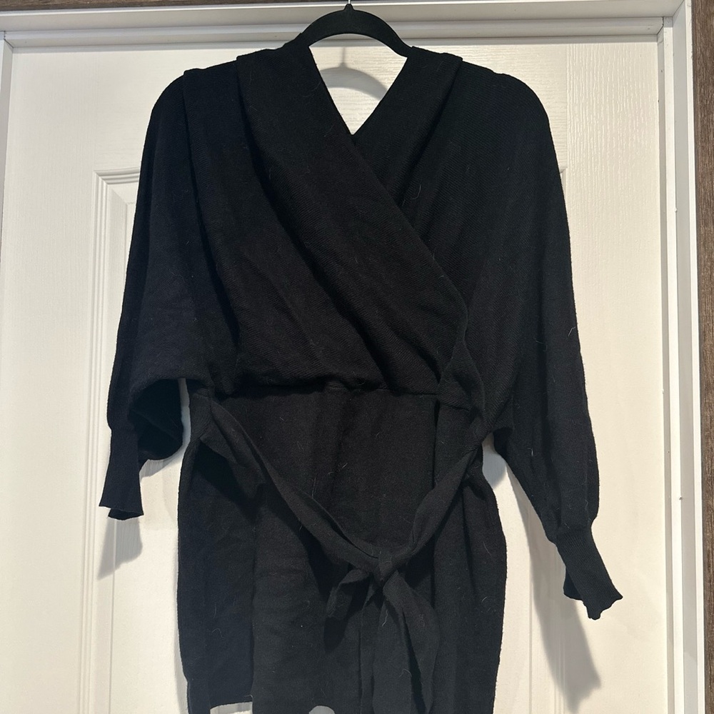 Black Target Maternity XXL top.